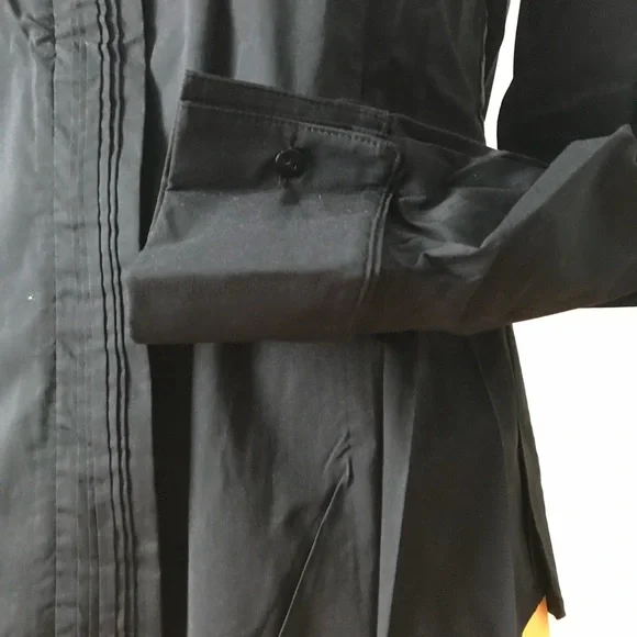 Old Navy perfect fit blouse with French cuffs szM - Picture 2 of 5